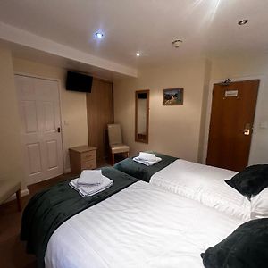 Large Twin Room